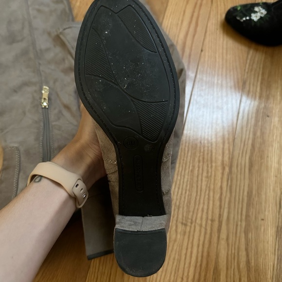 Liz Claiborne over the knee boots - Picture 5 of 6